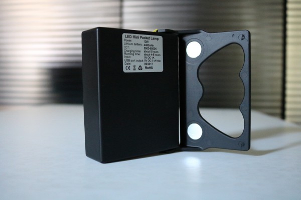 10W portable LED Arbeitslampe – perfekte Ausleuchtung bei der Folienmontage