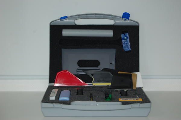 OPAL Montagekoffer Autosonnenschutz / OPAL installation set/box for automotive films / kompl. Inkl.